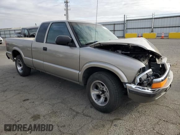 ✅ 2003 Chevrolet S-10 • VIN: 1GCCS19H538214087 • Lot: 78851924. Wystawiony na Copart z przebiegiem Nie podano. Bezpłatny archiwum sprzedaży aukcyjnych z USA i szczegółowy raport historii pojazdu na DreamBid. Zdjęcie 4.