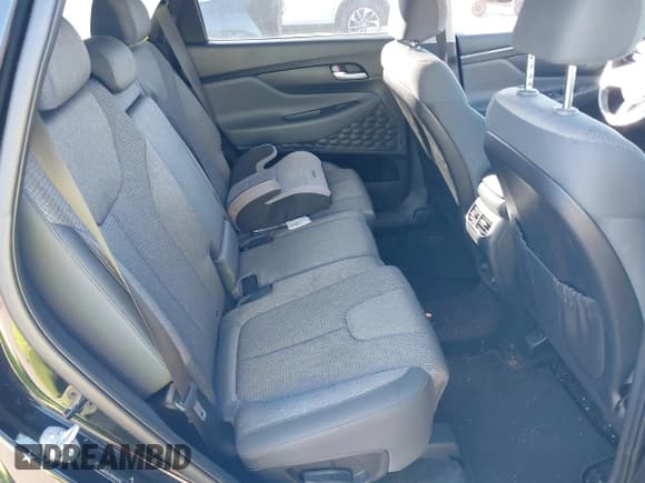 ✅ 2023 Hyundai Santa Fe SEL • VIN: 5NMS2DAJ0PH612162 • Lot: 43345308. Wystawiony na IAAI z przebiegiem 17 740 mil. Bezpłatny archiwum sprzedaży aukcyjnych z USA i szczegółowy raport historii pojazdu na DreamBid. Zdjęcie 8.