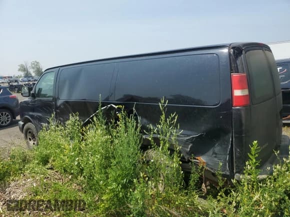 ✅ 2009 GMC Savana • VIN: 1GTHG39C491106116 • Lot: 65012015. Wystawiony na Copart z przebiegiem 416 108 mil. Bezpłatny archiwum sprzedaży aukcyjnych z USA i szczegółowy raport historii pojazdu na DreamBid. Zdjęcie 2.