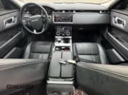 ✅ 2018 Land Rover Range Rover Velar S • VIN: SALYB2RN9JA755045 • Lot: 48261605. Wystawiony na Copart z przebiegiem 122 393 mil. Bezpłatny archiwum sprzedaży aukcyjnych z USA i szczegółowy raport historii pojazdu na DreamBid. Zdjęcie 9.