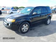 ✅ 2004 Saturn VUE V6 • VIN: 5GZCZ53444S887559 • Lot: 41496856. Wystawiony na IAAI z przebiegiem 210 419 mil. Bezpłatny archiwum sprzedaży aukcyjnych z USA i szczegółowy raport historii pojazdu na DreamBid. Zdjęcie 2.