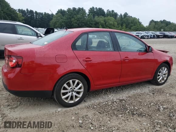 ✅ 2010 Volkswagen Jetta Limited Edition • VIN: 3VWAZ7AJXAM075052 • Lot: 69435475. Listed on Copart with 129,139 mi. Free auction sales archive from the USA and detailed vehicle history report at DreamBid. Image 3.