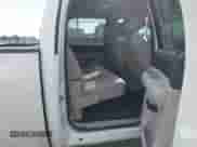 2010 Chevrolet Silverado 1500 LT z VIN 3GCRCSEA3AG185086, wystawiony jako IAAI lot #42563396 z przebiegiem 237 961 mil mil oraz . Historia ofert i sprzedaży dostępna na DreamBid. Obrazek 8.