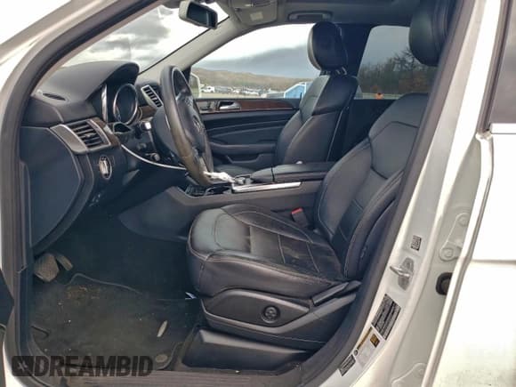 ✅ 2015 Mercedes-Benz M 350 • VIN: 4JGDA5HB2FA500239 • Lot: 94500405. Listed on Copart with 119,501 mi. Free auction sales archive from the USA and detailed vehicle history report at DreamBid. Image 7.