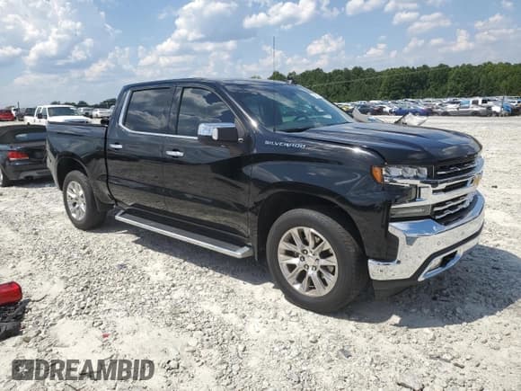 ✅ 2021 Chevrolet Silverado 1500 LTZ • VIN: 3GCPWEEDXMG284034 • Lot: 68880074. Wystawiony na Copart z przebiegiem 66 152 mil. Bezpłatny archiwum sprzedaży aukcyjnych z USA i szczegółowy raport historii pojazdu na DreamBid. Zdjęcie 4.
