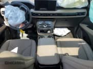 ✅ 2022 Lincoln Nautilus Reserve • VIN: 2LMPJ6K97NBL23137 • Лот: 84470015. Опубликован ранее на Copart с пробегом Не указан. Бесплатный доступ к архиву аукционных продаж из США и подробный отчёт об истории автомобиля на DreamBid. Изображение 8.