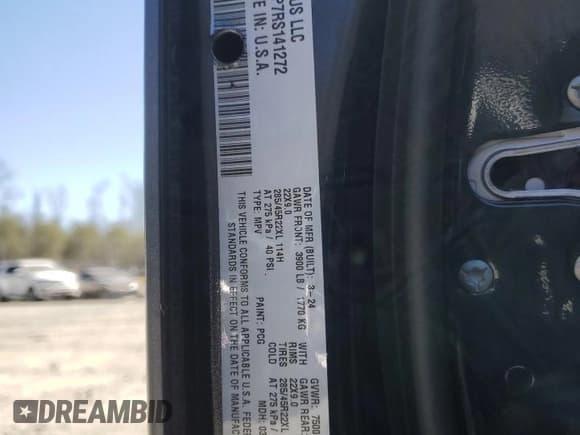 ✅ 2024 Jeep Wagoneer Series III • VIN: 1C4SJVDP7RS141272 • Lot: 48513145. Wystawiony na Copart z przebiegiem 195 mil. Bezpłatny archiwum sprzedaży aukcyjnych z USA i szczegółowy raport historii pojazdu na DreamBid. Zdjęcie 13.