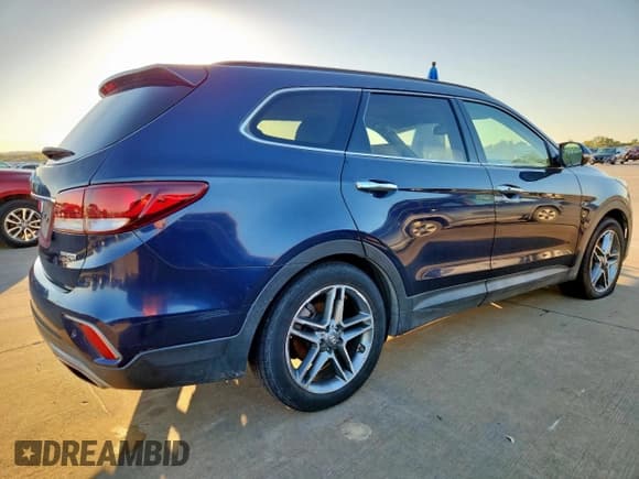 ✅ 2017 Hyundai Santa Fe SE Ultimate • VIN: KM8SRDHF4HU181151 • Lot: 91831265. Wystawiony na Copart z przebiegiem 111 180 mil. Bezpłatny archiwum sprzedaży aukcyjnych z USA i szczegółowy raport historii pojazdu na DreamBid. Zdjęcie 3.