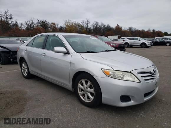 2011 Toyota Camry LE with VIN 4T1BF3EK3BU643033, listed as a Copart auction lot 86989285 with 202,480 mi miles and Clean title. Bid and sale history available at DreamBid. Image 4.