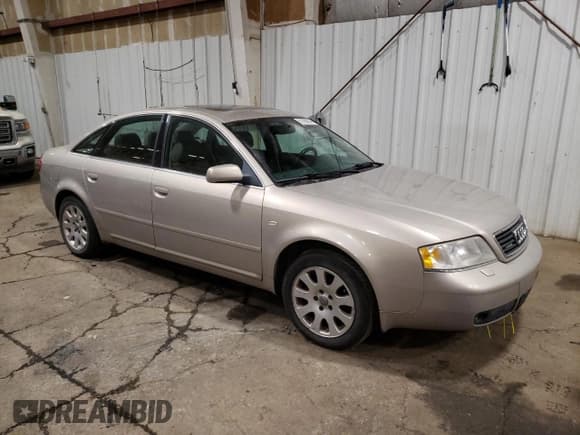 ✅ 1999 Audi A6 • VIN: WAUBA24B8XN124802 • Лот: 81090894. Опубликован ранее на Copart с пробегом 20 672 миль. Бесплатный доступ к архиву аукционных продаж из США и подробный отчёт об истории автомобиля на DreamBid. Изображение 4.