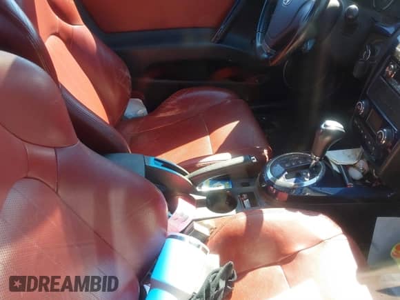 2008 Hyundai Tiburon GT с VIN KMHHN66F48U287877, выставлен на аукционе IAAI как лот 41834470 с пробегом Не указан миль и . История ставок и продаж доступна на DreamBid. Изображение 5.