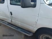 ✅ 2011 Ford Econoline Cargo Commercial • VIN: 1FTNE2EW9BDB24182 • Lot: 43510267. Wystawiony na IAAI z przebiegiem 202 227 mil. Bezpłatny archiwum sprzedaży aukcyjnych z USA i szczegółowy raport historii pojazdu na DreamBid. Zdjęcie 16.