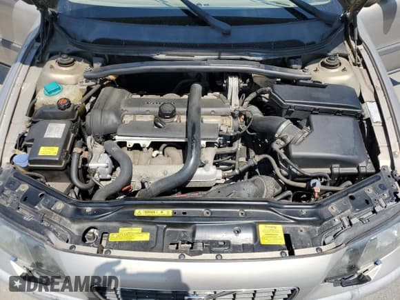 ✅ 2004 Volvo S60 • VIN: YV1RH59H142418867 • Lot: 64004885. Wystawiony na Copart z przebiegiem 193 111 mil. Bezpłatny archiwum sprzedaży aukcyjnych z USA i szczegółowy raport historii pojazdu na DreamBid. Zdjęcie 11.