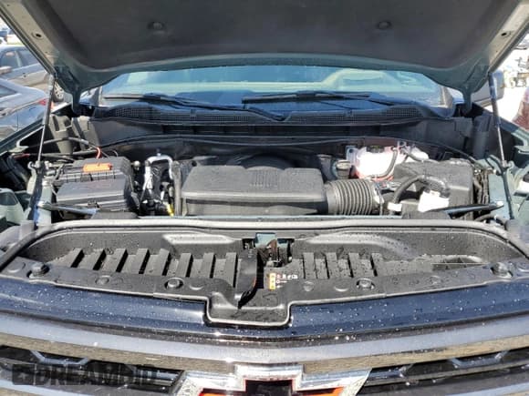 ✅ 2025 Chevrolet Silverado 1500 ZR2 • VIN: 3GCUKHELXSG284846 • Лот: 57671875. Опубликован ранее на Copart с пробегом 1 122 миль. Бесплатный доступ к архиву аукционных продаж из США и подробный отчёт об истории автомобиля на DreamBid. Изображение 11.