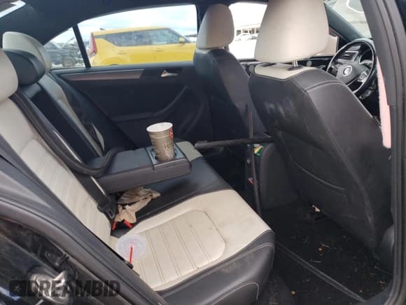 ✅ 2017 Volkswagen Jetta Sport • VIN: 3VWD17AJ0HM300402 • Lot: 84867025. Listed on Copart with 120,690 mi. Free auction sales archive from the USA and detailed vehicle history report at DreamBid. Image 10.