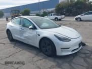✅ 2022 Tesla Model 3 Long Range • VIN: 5YJ3E1EB3NF205920 • Lot: 43675741. Wystawiony na IAAI z przebiegiem Nie podano. Bezpłatny archiwum sprzedaży aukcyjnych z USA i szczegółowy raport historii pojazdu na DreamBid. Zdjęcie 1.