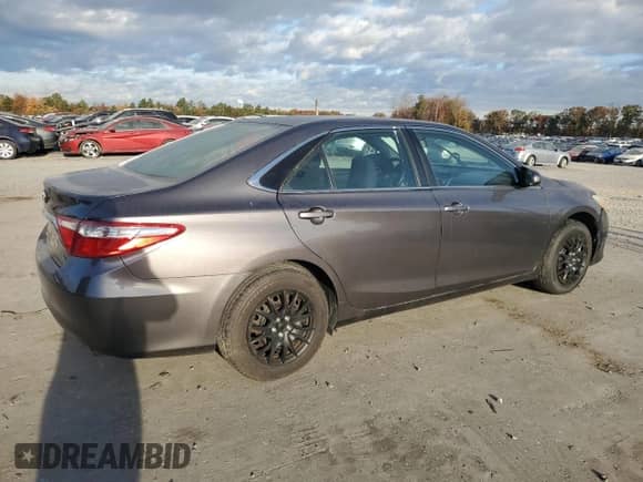 2015 Toyota Camry LE with VIN 4T4BF1FK9FR481956, listed as a Copart auction lot 90130115 with 283,646 mi miles and Clean title. Bid and sale history available at DreamBid. Image 3.