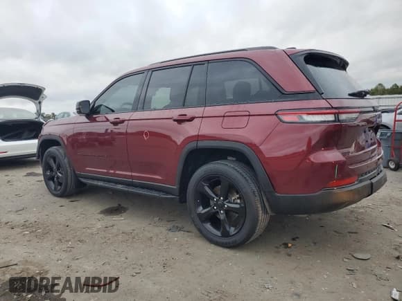 ✅ 2022 Jeep Grand Cherokee Altitude • VIN: 1C4RJHAG9N8598189 • Лот: 86217755. Опубликован ранее на Copart с пробегом 39 579 миль. Бесплатный доступ к архиву аукционных продаж из США и подробный отчёт об истории автомобиля на DreamBid. Изображение 2.