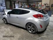 ✅ 2017 Hyundai Veloster • VIN: KMHTC6AD0HU316295 • Lot: 86703034. Wystawiony na Copart z przebiegiem 148 291 mil. Bezpłatny archiwum sprzedaży aukcyjnych z USA i szczegółowy raport historii pojazdu na DreamBid. Zdjęcie 2.