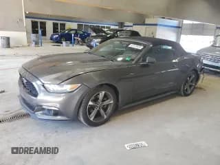 ✅ 2015 Ford Mustang V6 • VIN: 1FATP8EM5F5377606 • Лот: 82519535. Опубликован ранее на Copart с пробегом 177 454 миль. Бесплатный доступ к архиву аукционных продаж из США и подробный отчёт об истории автомобиля на DreamBid. Изображение 1.