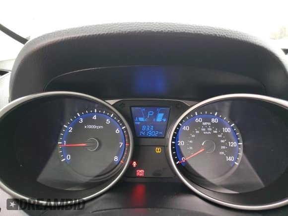 ✅ 2010 Hyundai Tucson GLS • VIN: KM8JUCAC8AU061105 • Lot: 52036975. Wystawiony na Copart z przebiegiem 141 902 mil mil. Skorzystaj z bezpłatnego archiwum sprzedaży aukcyjnych z USA i zobacz szczegółowy raport historii pojazdu na DreamBid. Zdjęcie 9.