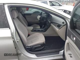 ✅ 2015 Hyundai Sonata SE • VIN: 5NPE24AF9FH222543 • Лот: 43351081. Опубликован ранее на IAAI с пробегом 54 367 миль. Бесплатный доступ к архиву аукционных продаж из США и подробный отчёт об истории автомобиля на DreamBid. Изображение 5.