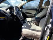 ✅ 2017 Hyundai Santa Fe 2.4L • VIN: 5XYZUDLB3HG445421 • Лот: 48902404. Опубликован ранее на Copart с пробегом 73 808 миль. Бесплатный доступ к архиву аукционных продаж из США и подробный отчёт об истории автомобиля на DreamBid. Изображение 7.