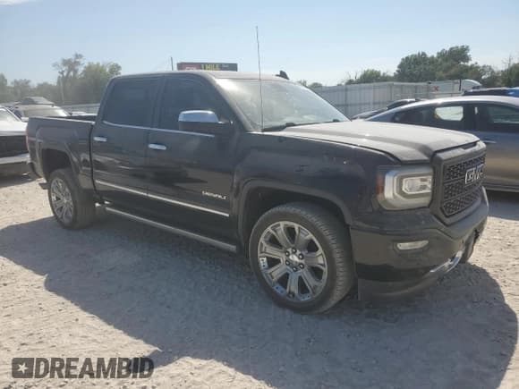 ✅ 2017 GMC Sierra 1500 Denali • VIN: 3GTU2PEJ2HG315380 • Lot: 67271735. Listed on Copart with 137,897 mi. Free auction sales archive from the USA and detailed vehicle history report at DreamBid. Image 4.