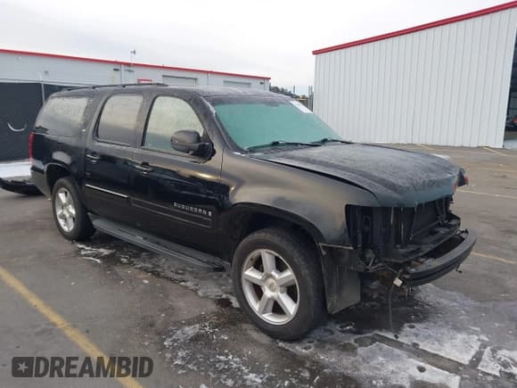 ✅ 2008 Chevrolet Suburban LTZ • VIN: 1GNFC16048J195872 • Лот: 41389825. Опубликован ранее на IAAI с пробегом 207 421 миль. Бесплатный доступ к архиву аукционных продаж из США и подробный отчёт об истории автомобиля на DreamBid. Изображение 1.