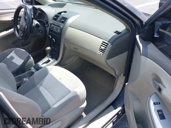 ✅ 2010 Toyota Corolla • VIN: JTDBU4EE3AJ076364 • Lot: 42350604. Listed on IAAI with 118,255 mi. Free auction sales archive from the USA and detailed vehicle history report at DreamBid. Image 5.