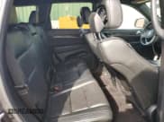 ✅ 2016 Jeep Grand Cherokee Overland • VIN: 1C4RJFCG3GC462884 • Lot: 81953515. Wystawiony na Copart z przebiegiem 112 647 mil. Bezpłatny archiwum sprzedaży aukcyjnych z USA i szczegółowy raport historii pojazdu na DreamBid. Zdjęcie 10.