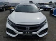 ✅ 2018 Honda Civic Sport Touring • VIN: SHHFK7H99JU421541 • Lot: 84420255. Wystawiony na Copart z przebiegiem 87 994 mil. Bezpłatny archiwum sprzedaży aukcyjnych z USA i szczegółowy raport historii pojazdu na DreamBid. Zdjęcie 5.