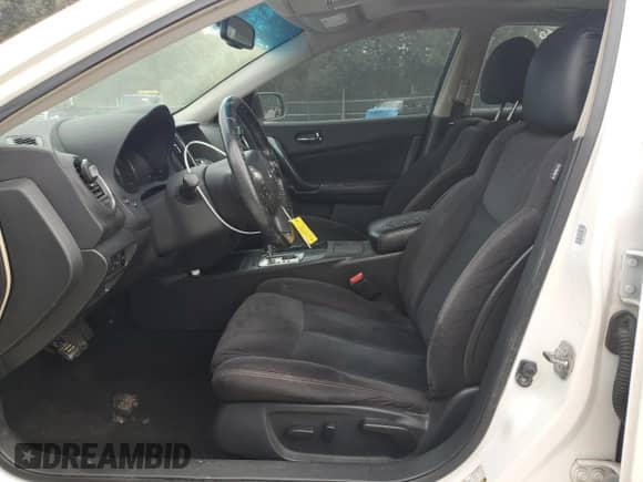 2012 Nissan Maxima S z VIN 1N4AA5AP5CC823137, wystawiony jako Copart lot #85362105 z przebiegiem 168 637 mil mil oraz Czysty tytuł • Clean title. Historia ofert i sprzedaży dostępna na DreamBid. Obrazek 7.