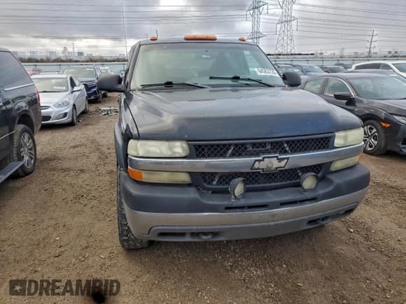 ✅ 2002 Chevrolet Silverado 2500HD LT • VIN: 1GCHK23U32F240456 • Lot: 94563735. Wystawiony na Copart z przebiegiem 348 764 mil. Bezpłatny archiwum sprzedaży aukcyjnych z USA i szczegółowy raport historii pojazdu na DreamBid. Zdjęcie 5.