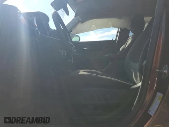 ✅ 2023 Chevrolet TrailBlazer LT • VIN: KL79MPS23PB181528 • Лот: 84922275. Опубликован ранее на Copart с пробегом 60 128 миль. Бесплатный доступ к архиву аукционных продаж из США и подробный отчёт об истории автомобиля на DreamBid. Изображение 7.