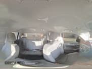 ✅ 2018 Chevrolet Silverado 1500 LT • VIN: 1GCVKREC3JZ354616 • Lot: 87392175. Wystawiony na Copart z przebiegiem 92 945 mil. Bezpłatny archiwum sprzedaży aukcyjnych z USA i szczegółowy raport historii pojazdu na DreamBid. Zdjęcie 14.