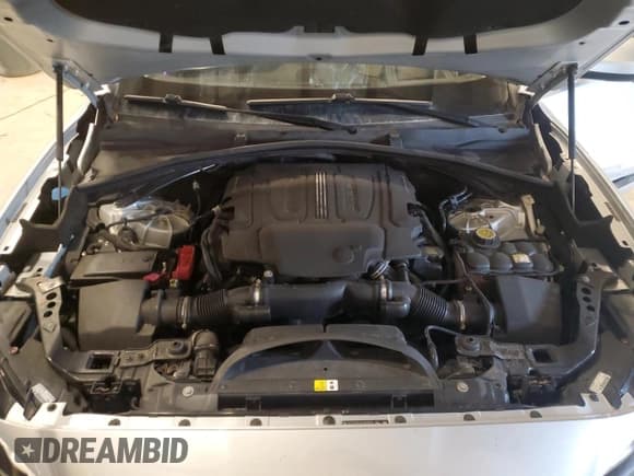 ✅ 2017 Jaguar F-Pace S • VIN: SADCM2BV4HA066695 • Lot: 51600865. Wystawiony na Copart z przebiegiem 116 786 mil. Bezpłatny archiwum sprzedaży aukcyjnych z USA i szczegółowy raport historii pojazdu na DreamBid. Zdjęcie 12.