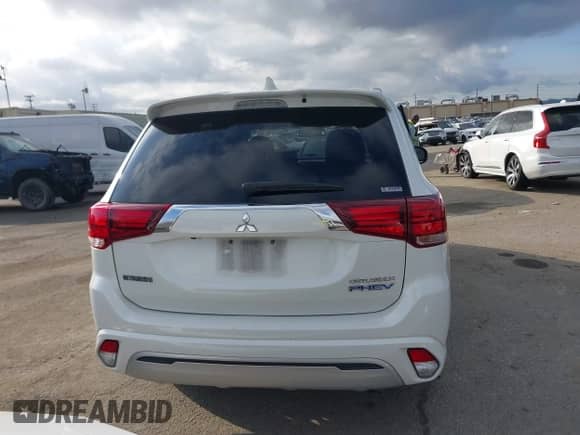 2019 Mitsubishi Outlander SEL with VIN JA4J24A51KZ044517, listed as a IAAI auction lot 41546023 with 170,639 mi miles and . Bid and sale history available at DreamBid. Image 16.