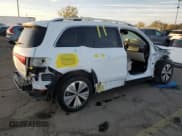 ✅ 2024 Mercedes-Benz EQB 300 • VIN: W1N9M0KB1RN109487 • Lot: 85945915. Wystawiony na Copart z przebiegiem 13 400 mil. Bezpłatny archiwum sprzedaży aukcyjnych z USA i szczegółowy raport historii pojazdu na DreamBid. Zdjęcie 3.