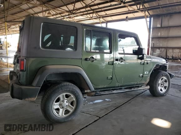 ✅ 2008 Jeep Wrangler Unlimited X • VIN: 1J4GA39118L608025 • Лот: 44418635. Опубликован ранее на Copart с пробегом 207 862 миль. Бесплатный доступ к архиву аукционных продаж из США и подробный отчёт об истории автомобиля на DreamBid. Изображение 3.