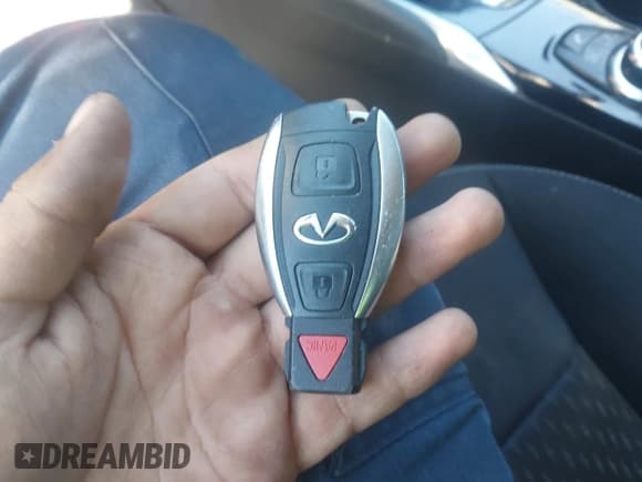 ✅ 2017 Infiniti QX30 Sport • VIN: SJKCH5CP3HA033329 • Lot: 43636553. Listed on IAAI with 62,468 mi. Free auction sales archive from the USA and detailed vehicle history report at DreamBid. Image 11.