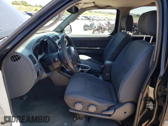 ✅ 2004 Nissan Xterra XE • VIN: 5N1ED28Y24C685280 • Lot: 70661534. Wystawiony na Copart z przebiegiem 192 321 mil. Bezpłatny archiwum sprzedaży aukcyjnych z USA i szczegółowy raport historii pojazdu na DreamBid. Zdjęcie 7.