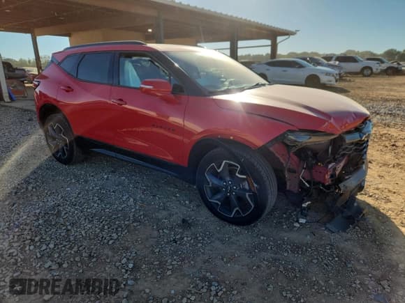 ✅ 2020 Chevrolet Blazer RS • VIN: 3GNKBERS7LS560980 • Lot: 82515375. Listed on Copart with 102,045 mi. Free auction sales archive from the USA and detailed vehicle history report at DreamBid. Image 4.