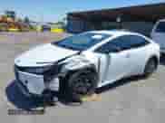 2025 Toyota Prius SE с VIN JTDACACU5S3041872, выставлен на аукционе IAAI как лот 42746943 с пробегом 6 615 миль миль и . История ставок и продаж доступна на DreamBid. Изображение 6.