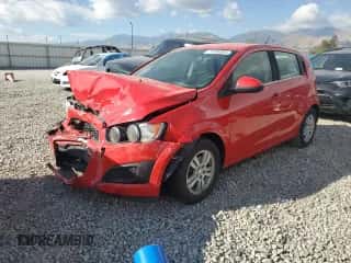 2015 Chevrolet Sonic LT с VIN 1G1JC6SH7F4112919, выставлен на аукционе Copart как лот 71036904 с пробегом 79 399 миль миль и Списание • Salvage title. История ставок и продаж доступна на DreamBid. Изображение 1.