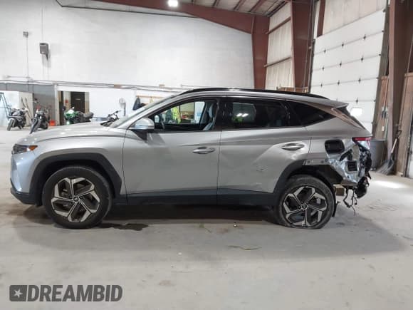 ✅ 2022 Hyundai Tucson Limited • VIN: 5NMJECAE4NH036072 • Lot: 43155022. Listed on IAAI with 18,939 mi. Free auction sales archive from the USA and detailed vehicle history report at DreamBid. Image 15.