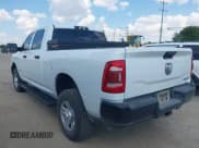 ✅ 2022 Ram 2500 Tradesman • VIN: 3C6UR5CJ3NG298322 • Lot: 43000975. Listed on IAAI with 97,692 mi. Free auction sales archive from the USA and detailed vehicle history report at DreamBid. Image 3.