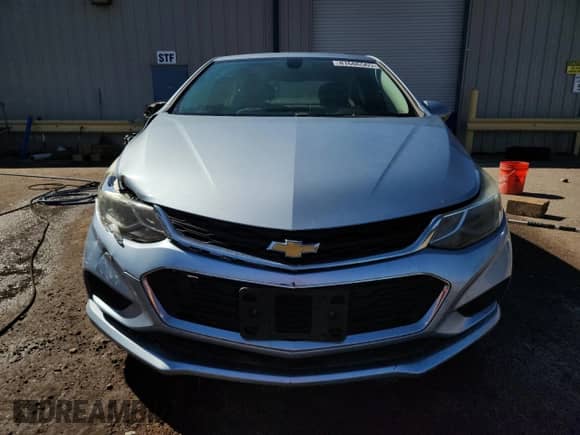 ✅ 2017 Chevrolet Cruze LT • VIN: 1G1BE5SM0H7175884 • Lot: 81606565. Listed on Copart with 189,402 mi miles. Access the free auction sales archive from the USA and view a detailed vehicle history report at DreamBid. Image 5.
