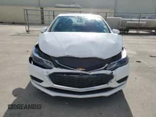 2018 Chevrolet Cruze LT z VIN 1G1BE5SM0J7246944, wystawiony jako Copart lot #70740502 z przebiegiem 73 133 mil mil oraz . Historia ofert i sprzedaży dostępna na DreamBid. Obrazek 5.