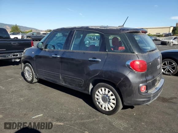 ✅ 2015 FIAT 500L Pop • VIN: ZFBCFAAH8FZ036094 • Lot: 65846045. Listed on Copart with 91,145 mi. Free auction sales archive from the USA and detailed vehicle history report at DreamBid. Image 2.